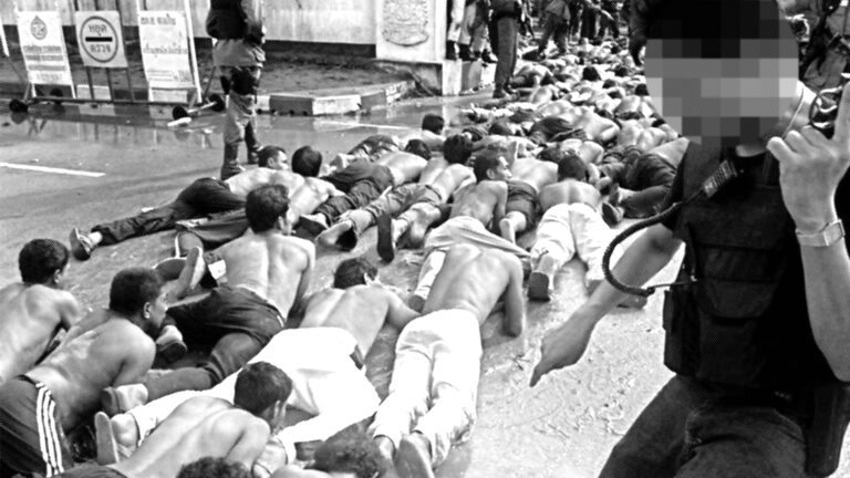 สั่งฟ้อง 8 ผู้ต้องหาคดีตากใบ ชี้ บรรทุกผู้ชุมนุมแออัดจนเสียชีวิต