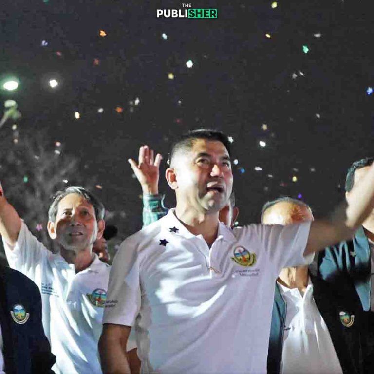 บิ๊กโจ๊กส่งคนใต้กลับบ้านฉลองสงกรานต์อีก 300 ชีวิต